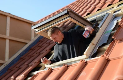 Pose de fenêtres de toit Velux à Cervières
